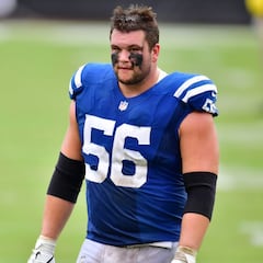 Colts pierden a Quenton Nelson por misma lesión que Carson Wentz
