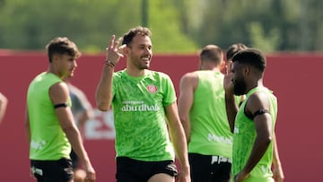Stuani se queda solo