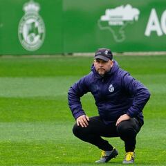 José Alberto vuelve a casa y se presenta como amenaza para el fortín