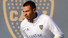 Edwin Cardona, volante de Boca Juniors, se disculp&oacute; con sus compa&ntilde;eros en el entrenamiento tras ausentarse en los duelos ante Mineiro por Libertadores.