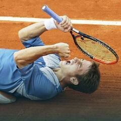 El día que Agassi ayudó a ganar a Robredo en Roland Garros