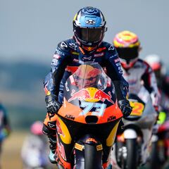 Perrone va en serio y Quiles se rehace de una dura caída