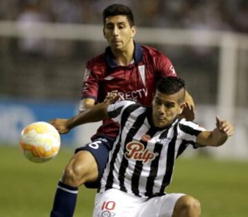 Universidad Católica visita a Libertad en Paraguay. 