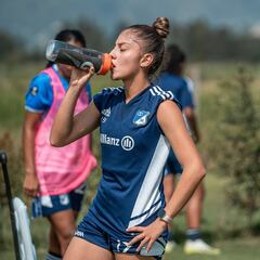 Daniela Garavito: “Feliz de volver a esta linda institución, quiero ser campeona”