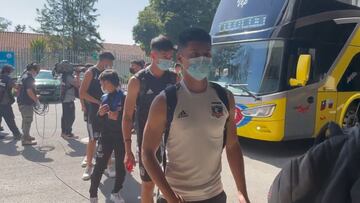 "Juntos somos más fuertes": así llegaron los juveniles de Colo Colo a El Teniente