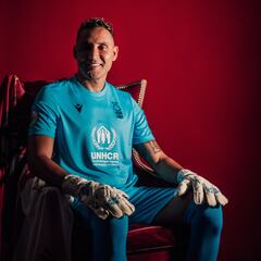 Keylor Navas agradece al Notthingham Forest por la oportunidad en la Premier League