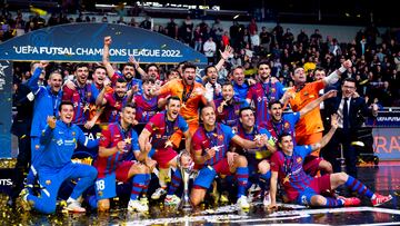 El Barça celebra su título de campeón de Europa el mes pasado.