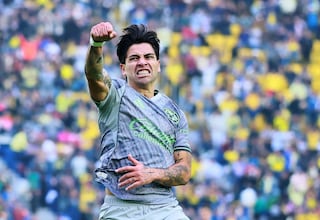 Dávila sigue en la mira de Colo Colo y su DT en México avisa con un mensaje