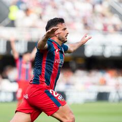 Elady sella la salvación del Huesca en la que fue su casa