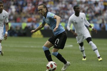 El único del 11 ideal en no llegar a semifinales, pero uno de los jugadores que sorprendieron con su habilidad al ataque y en la defensa con Uruguay.