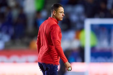 ¿Fin de etapa? El fracaso de ‘Chicharito’ en Chivas termina con penal fallado