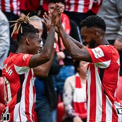 Absoluto destrozo al colista