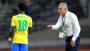 Tite y Vinicius.