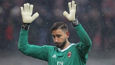 Donnarumma out? Milan confirm interest in Napoli's Reina