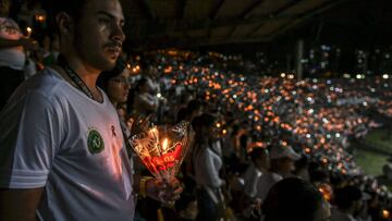 Emotivo adiós de la afición de Nacional: "Vamos, vamos Chape"