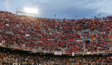 El 1 de mayo de 2014, una de las decepciones más grandes del Valencia en las últimas décadas. Tras haber remontado la eliminatoria semifinal con tres goles de Feghouli, Jonas y Mathieu, Mbia, en el 95’, metía al Sevilla en la final de Turín.