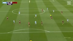 ¡Es uno de los goles del año! Atentos al obús de Marmoush por la mismísima escuadra