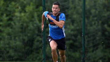 Luis Hernández, durante un entrenamiento con el Leicester.