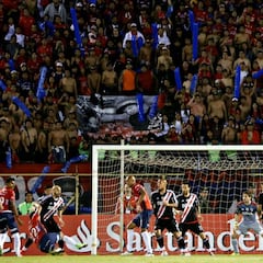 Olivares fue figura en goleada de Wilstermann sobre River Plate