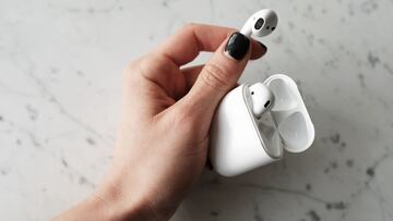 Los AirPods podrían ayudar a sus usuarios a escuchar mejor