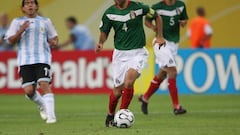  Foto de accion durante el partido Partido Argentina vs Mexico, Octavos de Final, Mundial Alemania 2006.en la foto: RAFAEL MARQUEZ

24/05/06/MEXSPORT

Estadio: Zentralstadion Leipzig, actualmente Red Bull Arena