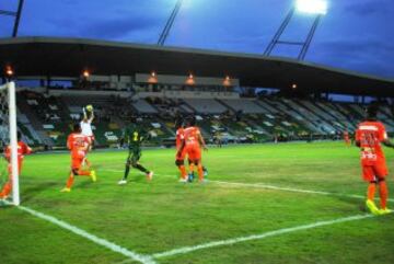 •	Fue la sede de seis partidos del Mundial Sub-20 de 2011.
•	En este estadio se jugaron varios partidos del Sudamericano Sub-20 que ganó Colombia
