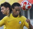 Ronaldinho: "Soy un profesional serio, no fallo nunca"