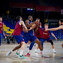 James Nnaji provoca un terremoto