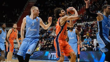 El Valencia Basket aplasta al Zenit y se acerca al playoff