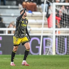 Bakis hace justicia en el descuento y deja helado a El Plantío