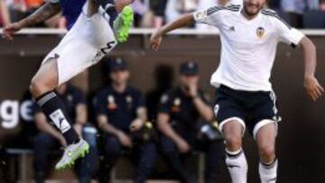 Vargas, que se entrenaba con normalidad, recae de su lesión