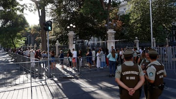 Santiago, 8 de febrero de 2024
Se realiza la apertura de puertas del Congreso Nacional en Santiago por el funeral del ex presidente Sebastian Pinera.

Dragomir Yankovic/Aton Chile