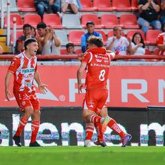 Necaxa impone condiciones ante Querétaro y se mantiene en la parte alta de la tabla