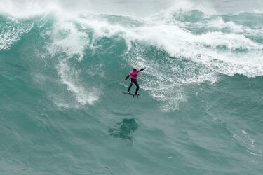 Lucas ‘Chumbo’ Chianca fue el campeón de la prueba por quinta vez (4 en tow-in y 1 a remada).