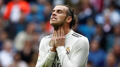 Gareth Bale lament&aacute;ndose despu&eacute;s de fallar una ocasi&oacute;n el el partido del Real Madrid frente al Levante del 20 de octubre de 2018 en el Santiago Bernab&eacute;u.