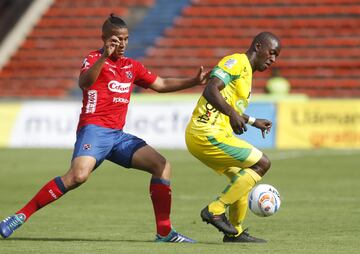 Luis Amaranto Perea debutó en la fecha 9 como entrenador de Leones, equipo que está cerca de descender a la segunda categoria.