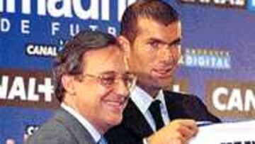 Florentino Pérez con Zidane.
