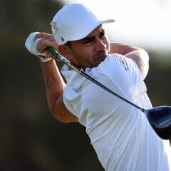 Camilo Villegas manda con ventaja en el Valero Texas Open