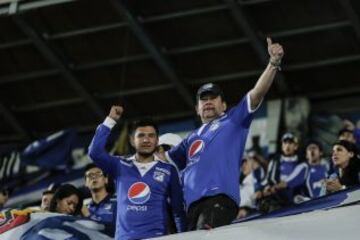 La hincha de Millonarios llenó el Campín para ver a su equipo ante Cúcuta Deportivo.