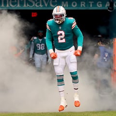 Which NFL team has the most long-term injuries to start the 2024/25 season?