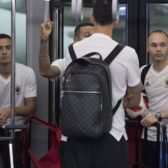 España regresa a casa sin Mundial, sin selección y sin ideas