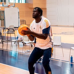 El Madrid recupera a Garuba