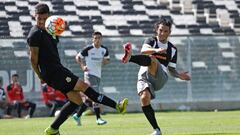 Colo Colo estrenó a Mark González en amistosos con San Luis