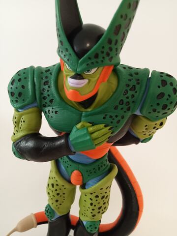 Célula Segunda Forma de Dragon Ball por Banpresto