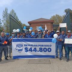 El primer coletazo de la huelga en la UC: renunció un histórico