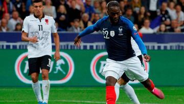 El Dortmund quiere a Ikoné como sustituto de Sancho