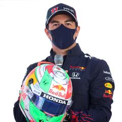 Checo Pérez presentó su casco para el Gran Premio de México