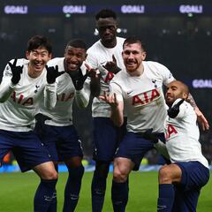 Davinson Sánchez responde y Tottenham gana en el Boxing Day