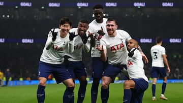 Davinson Sánchez responde y Tottenham gana en el Boxing Day