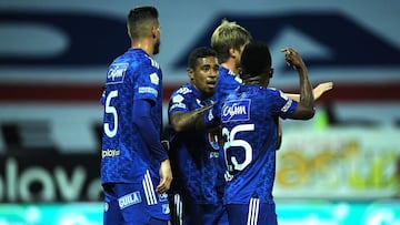 Millonarios visita al Deportivo Cali en Palmaseca, el equipo vallecaucano esta ilusionado con el debut de Teófilo Gutiérrez quien sería titular